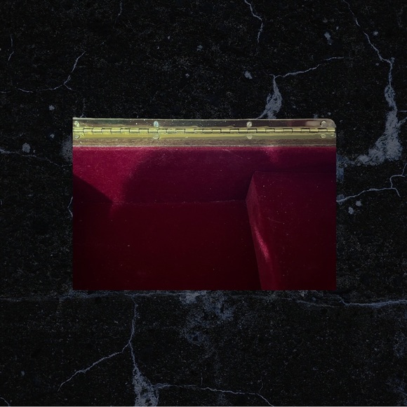 Beautiful Blue Danube Musical Jewelry Box - Picture 9 of 11